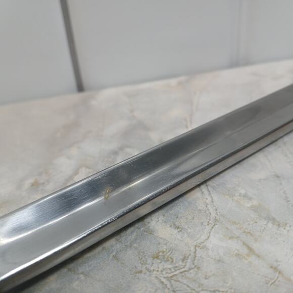 Vintage Stainless Finely Serrated Unique 2 Point Butter or Tomato Knife Unmarked - Picture 7 of 10